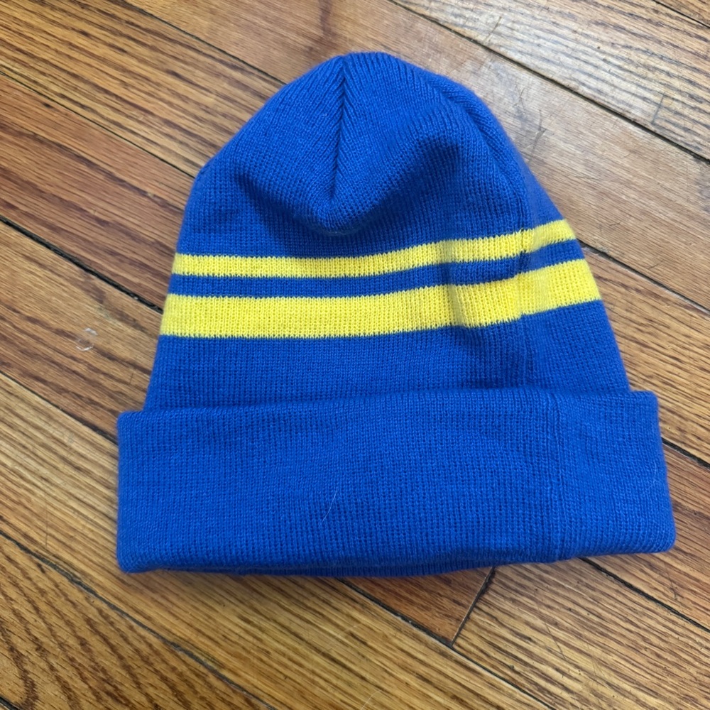 LA Rams beanie - Picture 3 of 4